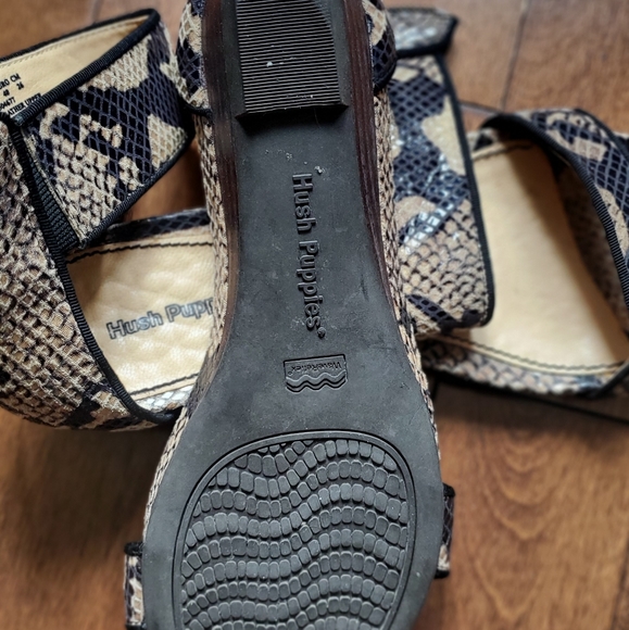 Hush Puppy Sandals Size 8.5 - Picture 4 of 4